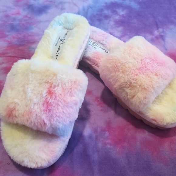 Chinese Laundry Shoes - Fuzzy Rainbow Colored Chinese Laundry Slides: 7